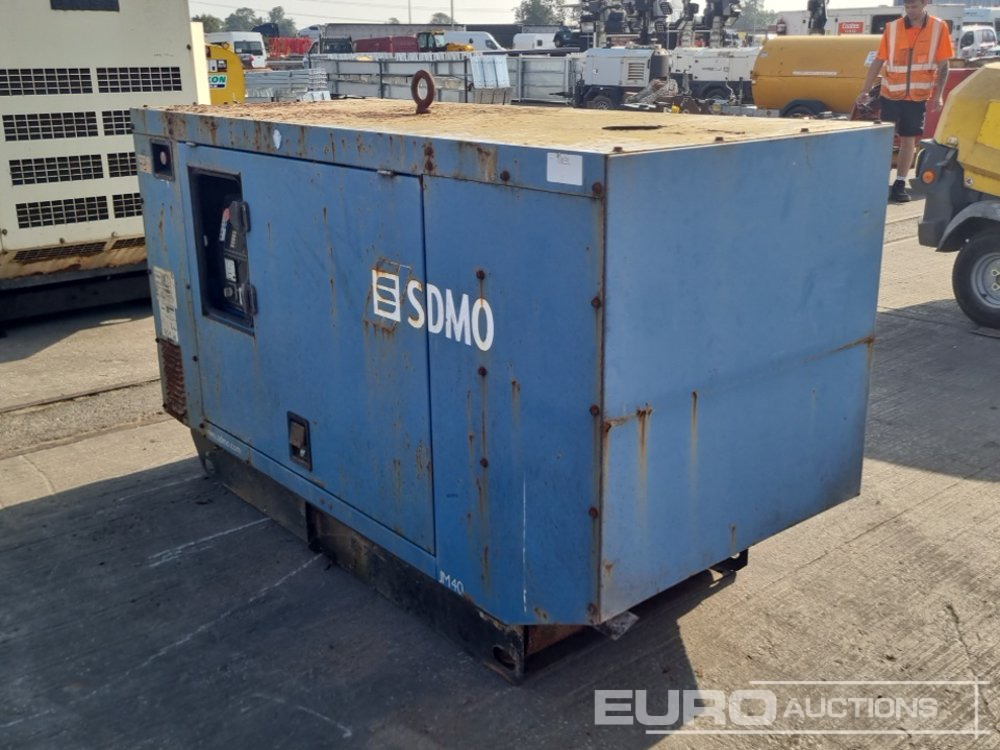 SDMO JM40K - Generator set: picture 1 SDMO JM40K - Generator set: picture 1