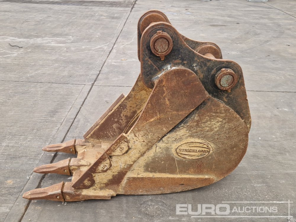 Strickland 24" Digging Bucket 80mm Pin to suit 20 Ton Excavator - Bucket: picture 2 Strickland 24" Digging Bucket 80mm Pin to suit 20 Ton Excavator - Bucket: picture 2