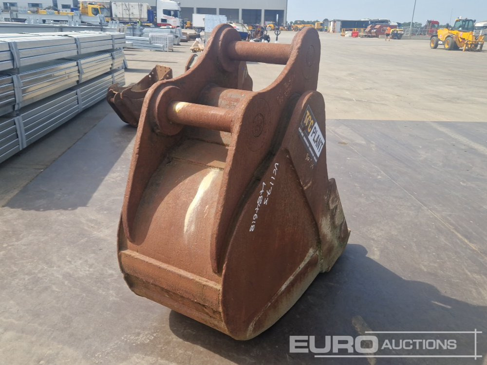 Strickland 24" Digging Bucket 80mm Pin to suit 20 Ton Excavator - Bucket: picture 5 Strickland 24" Digging Bucket 80mm Pin to suit 20 Ton Excavator - Bucket: picture 5