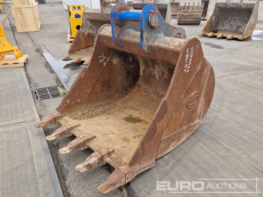 Strickland 50" Digging Bucket 80mm Pin to suit 20 Ton Excavator - Bucket: picture 1 Strickland 50" Digging Bucket 80mm Pin to suit 20 Ton Excavator - Bucket: picture 1