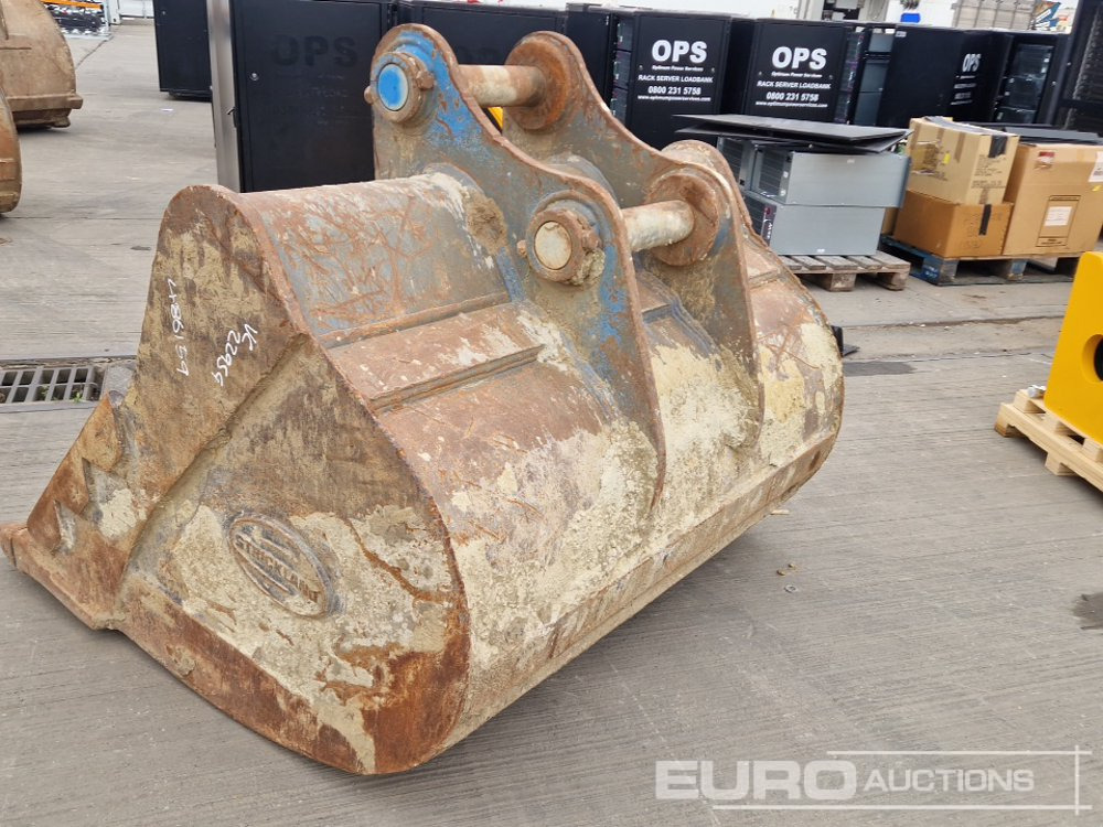 Strickland 60" Digging Bucket 80mm Pin to suit 20 Ton Excavator - Bucket: picture 3 Strickland 60" Digging Bucket 80mm Pin to suit 20 Ton Excavator - Bucket: picture 3