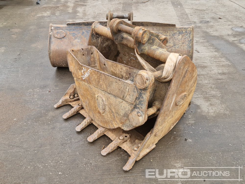 Strickland 60" Ditching, 36", 12" Digging Bucket 45mm Pin to suit 4-6 Ton Excavator - Bucket: picture 1 Strickland 60" Ditching, 36", 12" Digging Bucket 45mm Pin to suit 4-6 Ton Excavator - Bucket: picture 1