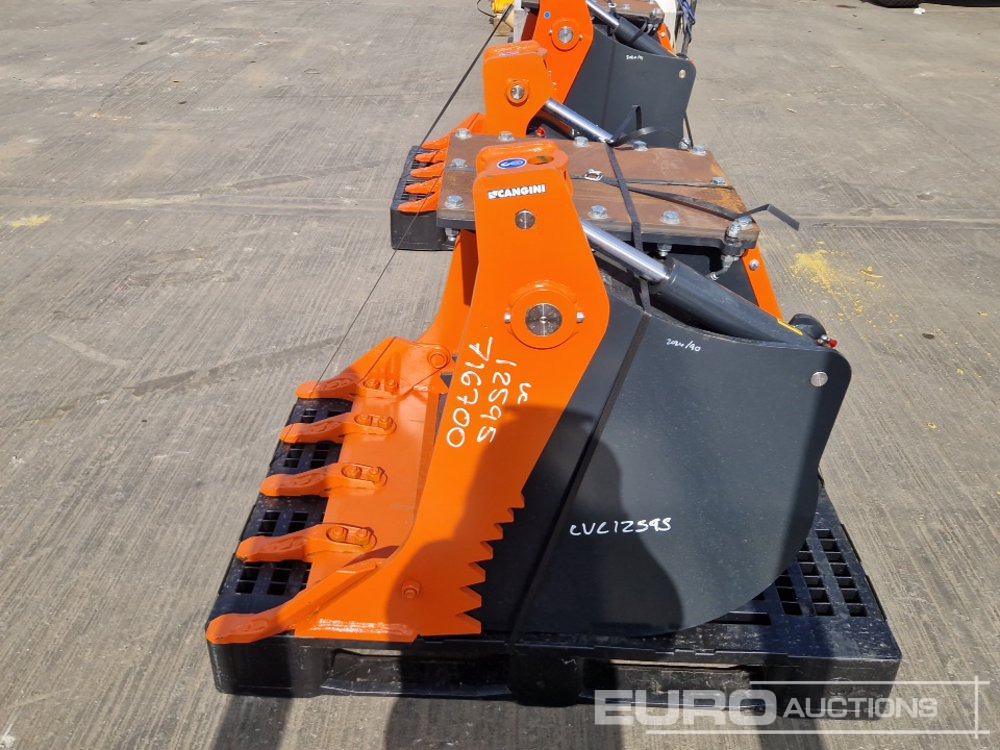 Unused 2024 Cangini 32" 4 in 1 Bucket to sut Excavator - Bucket: picture 2 Unused 2024 Cangini 32" 4 in 1 Bucket to sut Excavator - Bucket: picture 2