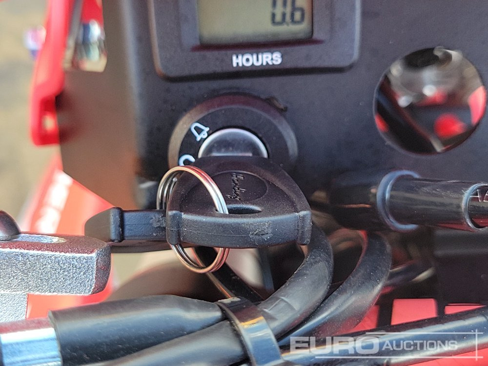 Motorcycle Unused 2025 Apollo Thunder 250cc Motorcross Bike, 21" Front, 18" Rear Tyres, Electric Start, Air Cooled, Hydraulic Suspension, Disc Brakes, Lighting Kit (UNASSEMBLED): picture 27 Motorcycle Unused 2025 Apollo Thunder 250cc Motorcross Bike, 21" Front, 18" Rear Tyres, Electric Start, Air Cooled, Hydraulic Suspension, Disc Brakes, Lighting Kit (UNASSEMBLED): picture 27