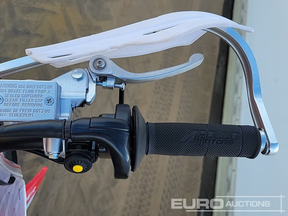 Motorcycle Unused 2025 Apollo Thunder 250cc Motorcross Bike, 21" Front, 18" Rear Tyres, Electric Start, Air Cooled, Hydraulic Suspension, Disc Brakes, Lighting Kit (UNASSEMBLED): picture 26 Motorcycle Unused 2025 Apollo Thunder 250cc Motorcross Bike, 21" Front, 18" Rear Tyres, Electric Start, Air Cooled, Hydraulic Suspension, Disc Brakes, Lighting Kit (UNASSEMBLED): picture 26