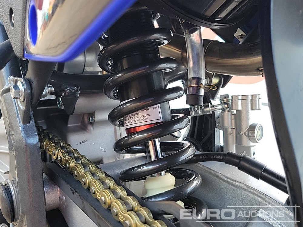 Motorcycle Unused 2025 Apollo Thunder 250cc Motorcross Bike, 21" Front, 18" Rear Tyres, Electric Start, Air Cooled, Hydraulic Suspension, Disc Brakes, Lighting Kit (UNASSEMBLED): picture 18 Motorcycle Unused 2025 Apollo Thunder 250cc Motorcross Bike, 21" Front, 18" Rear Tyres, Electric Start, Air Cooled, Hydraulic Suspension, Disc Brakes, Lighting Kit (UNASSEMBLED): picture 18