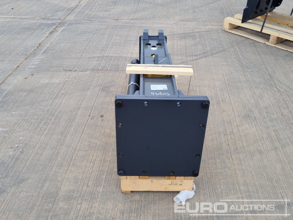 Unused 2025 Mustang HM1002 - Hydraulic hammer: picture 4 Unused 2025 Mustang HM1002 - Hydraulic hammer: picture 4