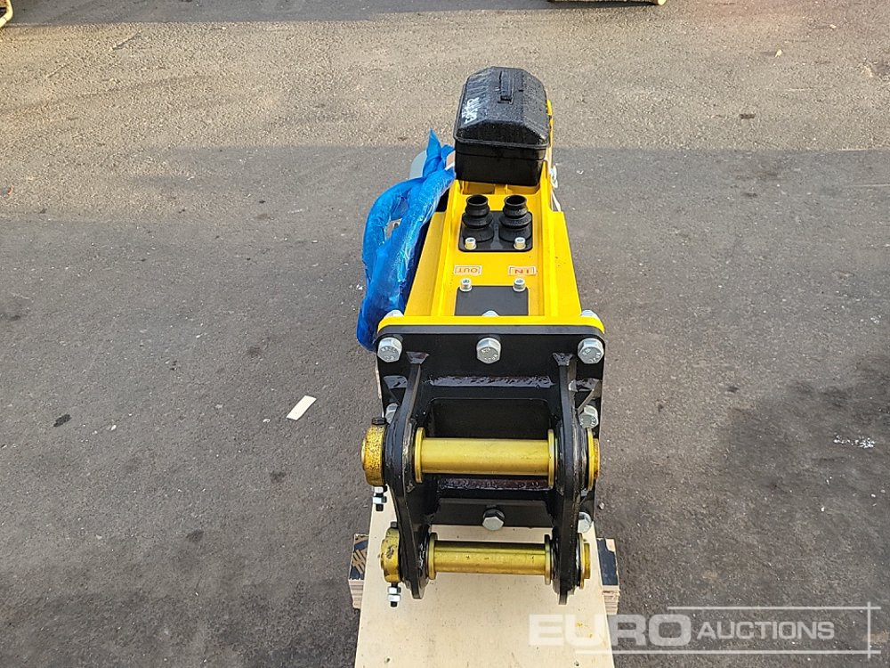 Unused 2025 NB NB30 - Hydraulic hammer: picture 4 Unused 2025 NB NB30 - Hydraulic hammer: picture 4