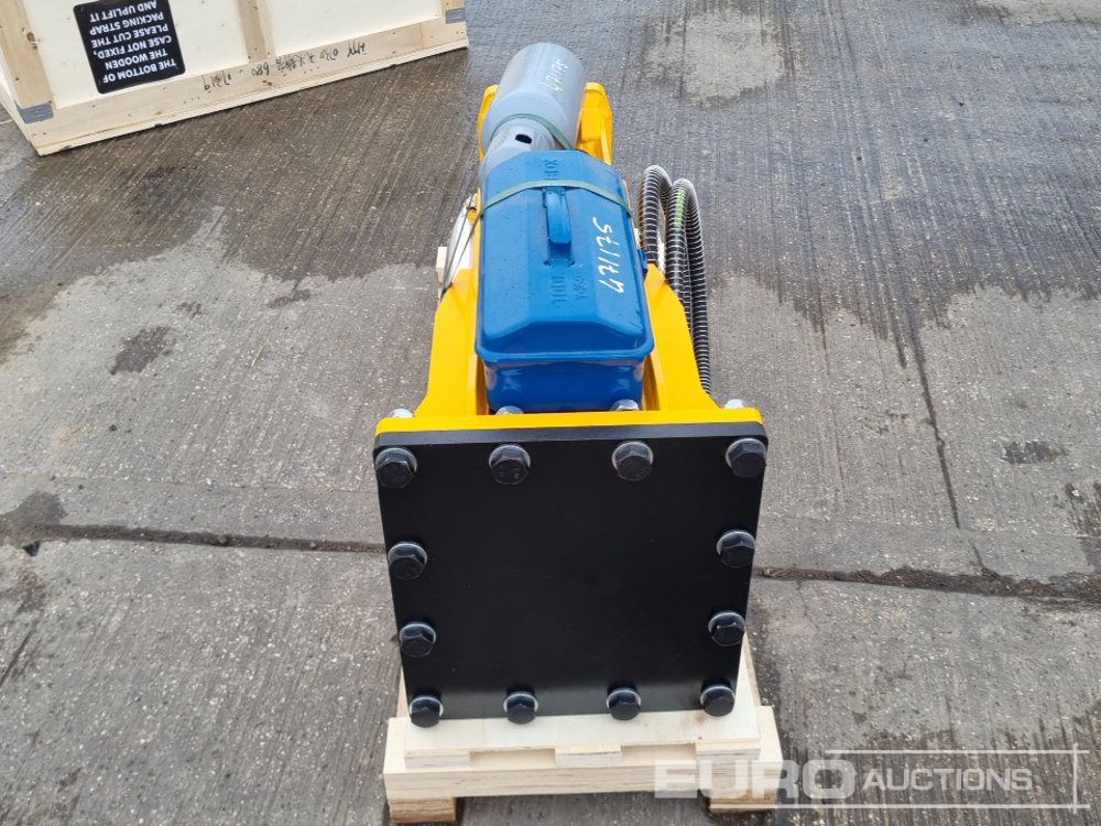 Unused 2025 Toft 680 - Hydraulic hammer: picture 4 Unused 2025 Toft 680 - Hydraulic hammer: picture 4
