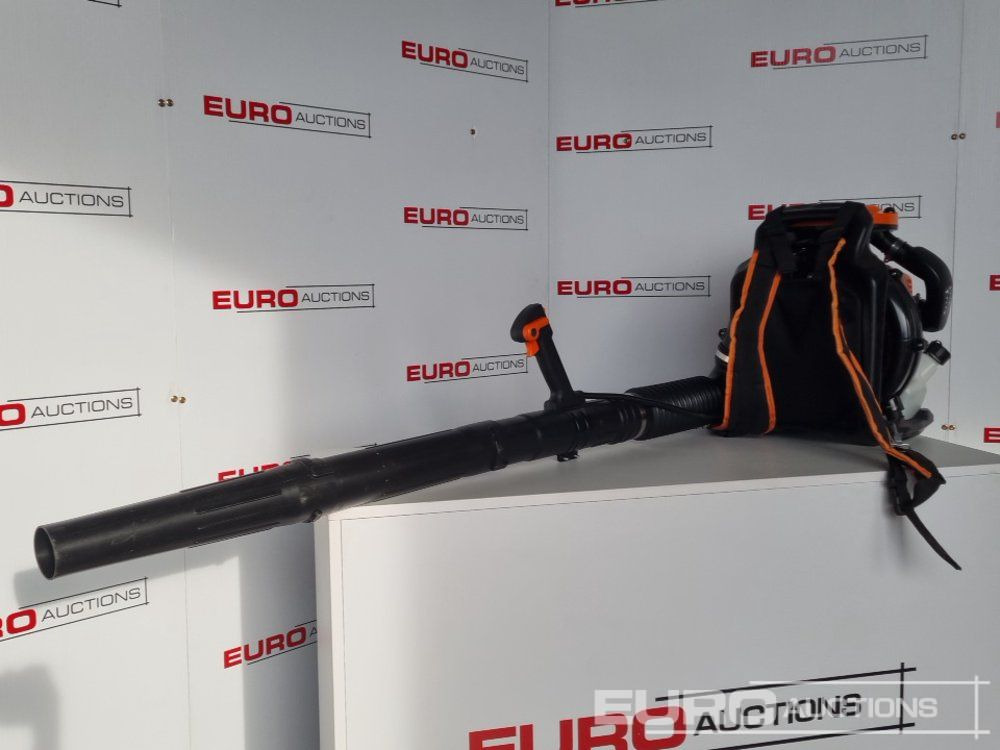 Unused Boss EB800 Petrol Backpack Leaf Blower/Vacuum - Workshop equipment: picture 1 Unused Boss EB800 Petrol Backpack Leaf Blower/Vacuum - Workshop equipment: picture 1