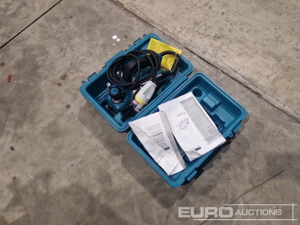 Unused Makita KP0800 110v Planer - Construction equipment: picture 2 Unused Makita KP0800 110v Planer - Construction equipment: picture 2