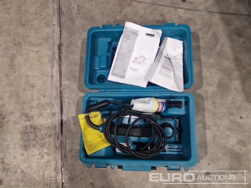 Unused Makita KP0800 110v Planer - Construction equipment: picture 5 Unused Makita KP0800 110v Planer - Construction equipment: picture 5