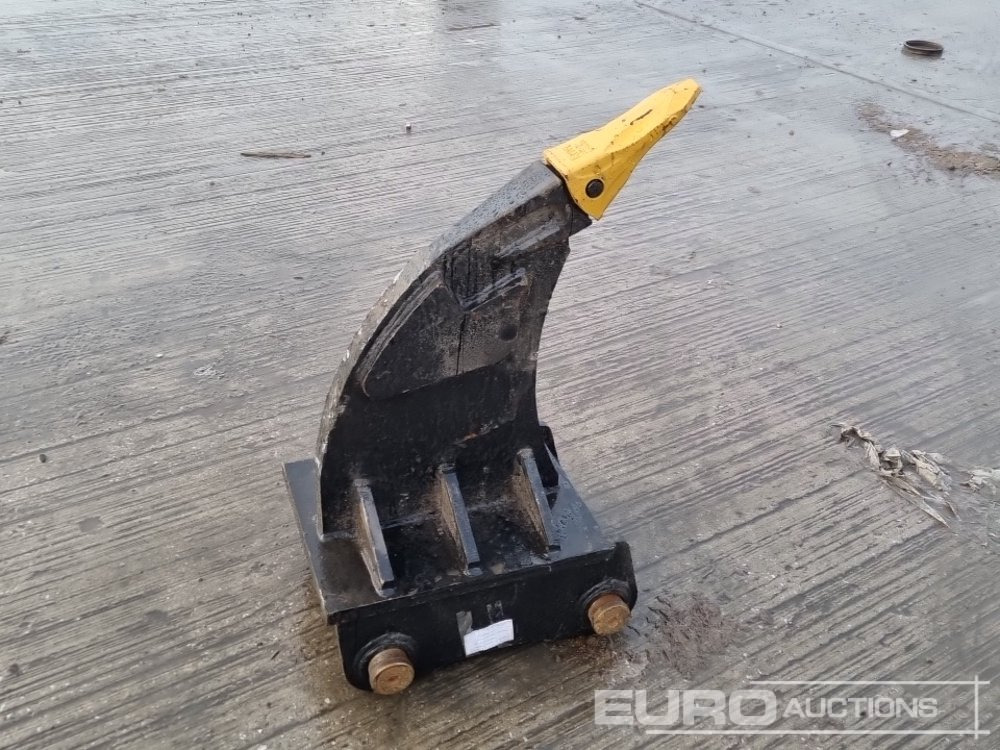 Unused Ripper 65mm Pin to suit 13 Ton Excavator - Bucket: picture 5 Unused Ripper 65mm Pin to suit 13 Ton Excavator - Bucket: picture 5