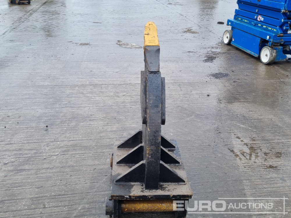Unused Ripper 80mm Pin to suit 20 Ton Excavator - Bucket: picture 4 Unused Ripper 80mm Pin to suit 20 Ton Excavator - Bucket: picture 4