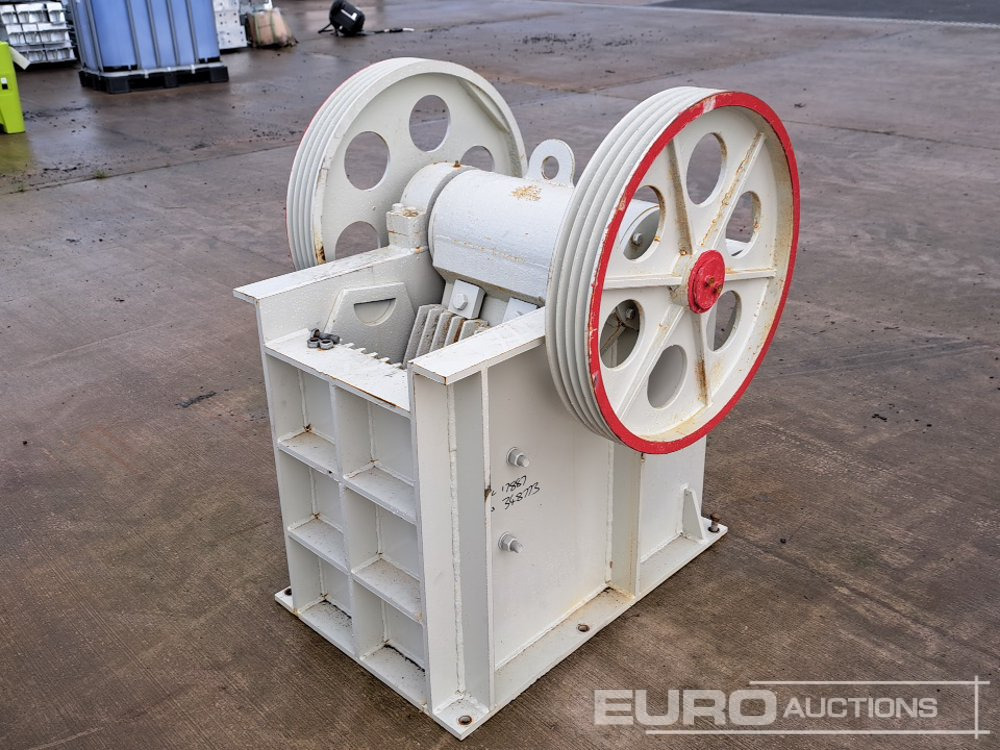 Unused SKLP SK-PSJ220 - Crusher: picture 1 Unused SKLP SK-PSJ220 - Crusher: picture 1