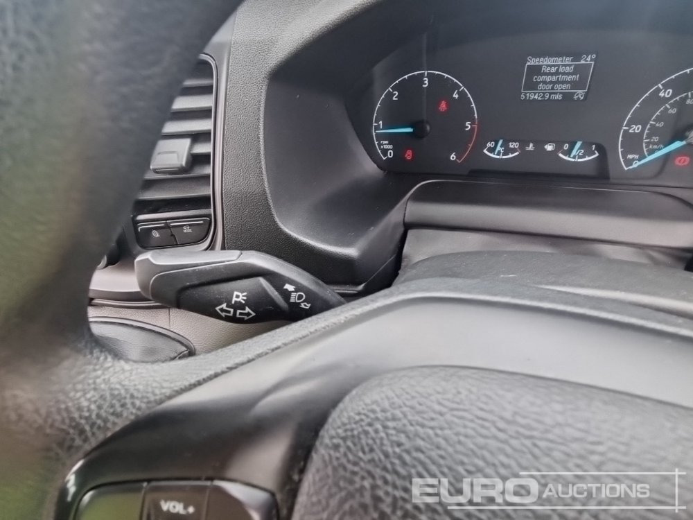 Van 2020 Ford Transit: picture 32