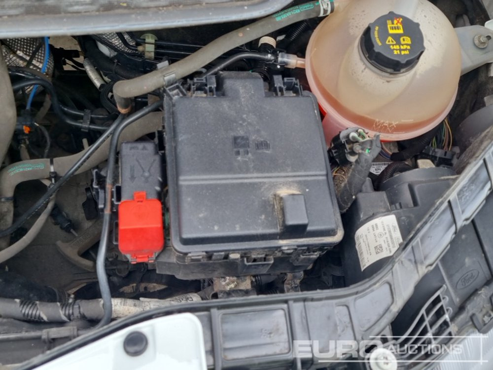 Van 2020 Ford Transit: picture 38