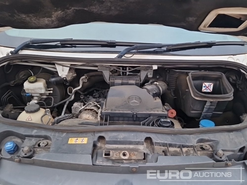 Van 2021 Mercedes Sprinter: picture 16