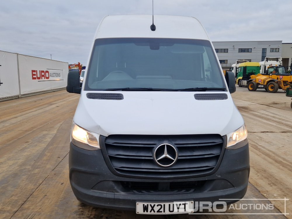 Van 2021 Mercedes Sprinter: picture 8