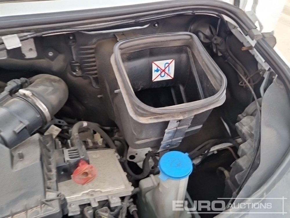 Van 2021 Mercedes Sprinter: picture 20