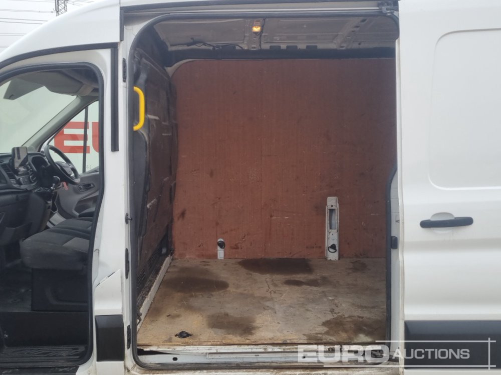 Van 2022 Ford Transit 350: picture 19