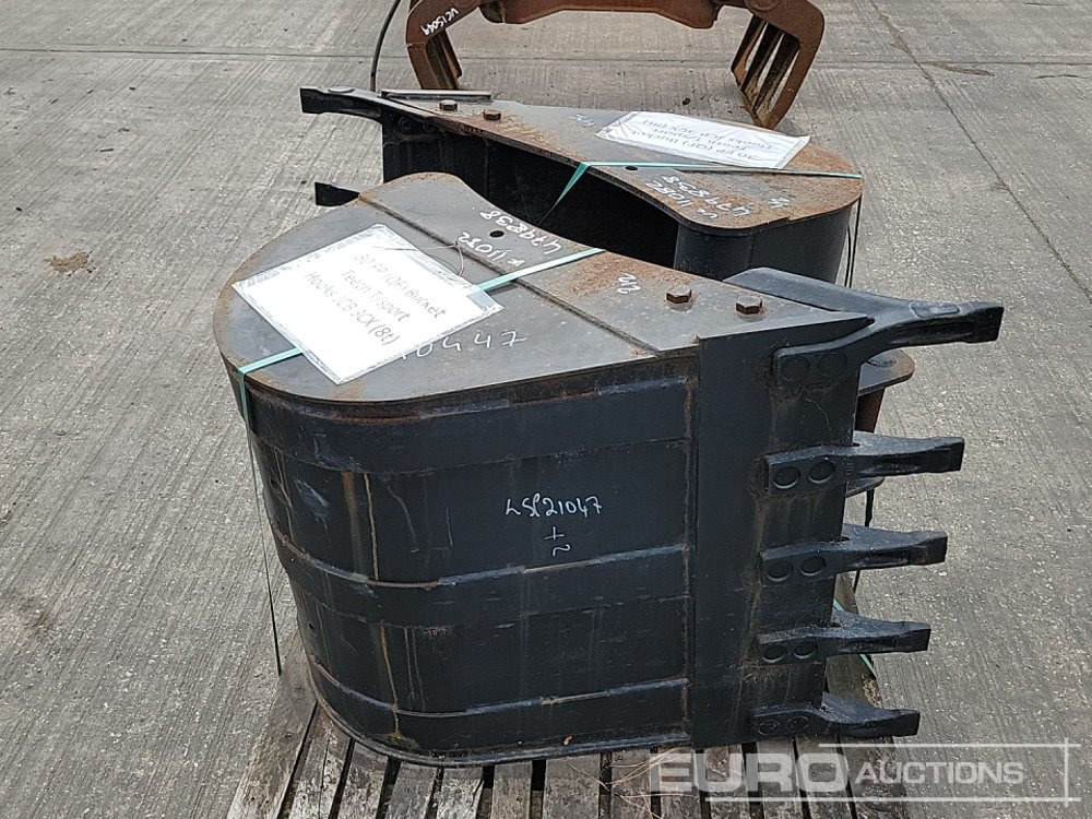 Bucket Volvo 30", 30" Digging Bucket 45mm Pin to suit 4-6 Ton Excavator: picture 6