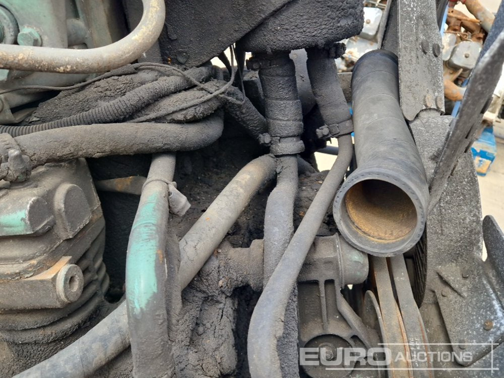 Engine Volvo 6 Cylinder Engine: picture 11