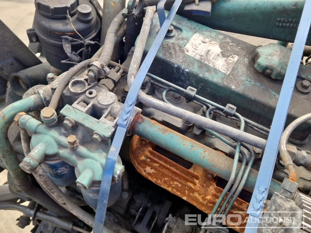 Engine Volvo 6 Cylinder Engine: picture 24