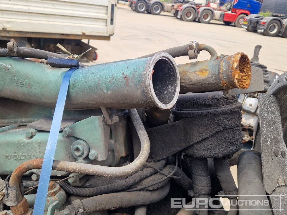Engine Volvo 6 Cylinder Engine: picture 12