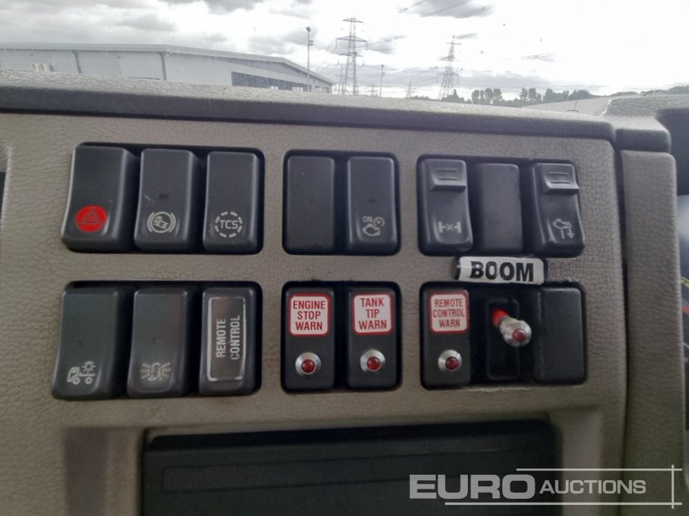 Tank truck Volvo FL290: picture 36
