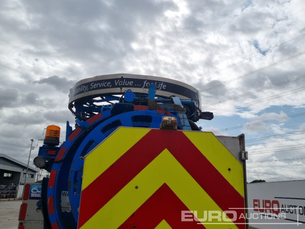 Tank truck Volvo FL290: picture 19