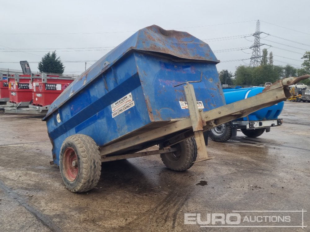 Western 2000 Litre Single Axle Bunded Fuel Bowser, Manul Pump - Storage tank: picture 3 Western 2000 Litre Single Axle Bunded Fuel Bowser, Manul Pump - Storage tank: picture 3
