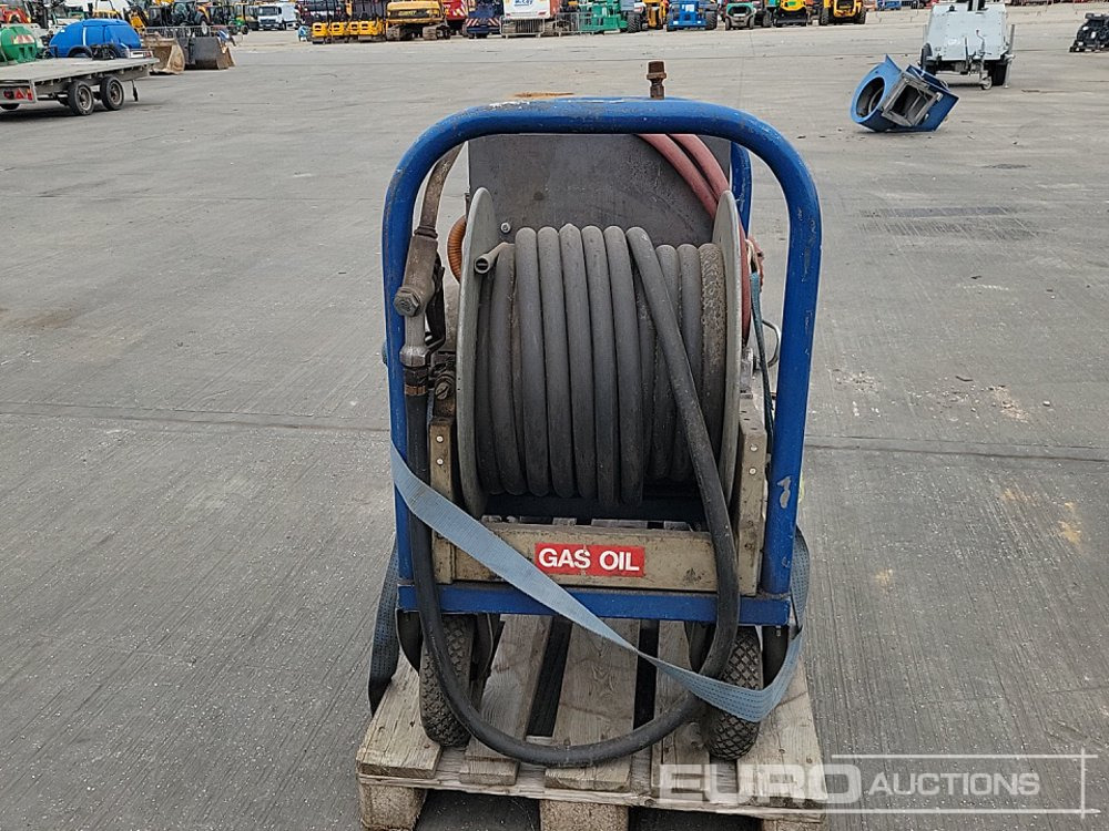 Wheeled Fuel Transfer Pump - Construction equipment: picture 5 Wheeled Fuel Transfer Pump - Construction equipment: picture 5