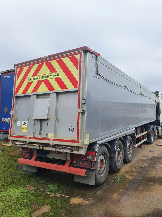 Fruehauf - Tipper semi-trailer: picture 4 Fruehauf - Tipper semi-trailer: picture 4