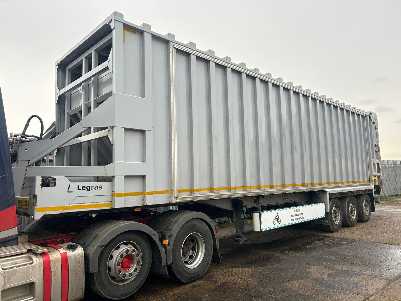 Legras - Walking floor semi-trailer: picture 1 Legras - Walking floor semi-trailer: picture 1