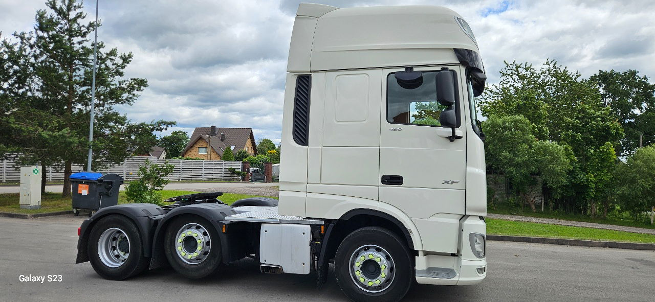 Tractor unit DAF XF 106.480 Superspace: picture 8