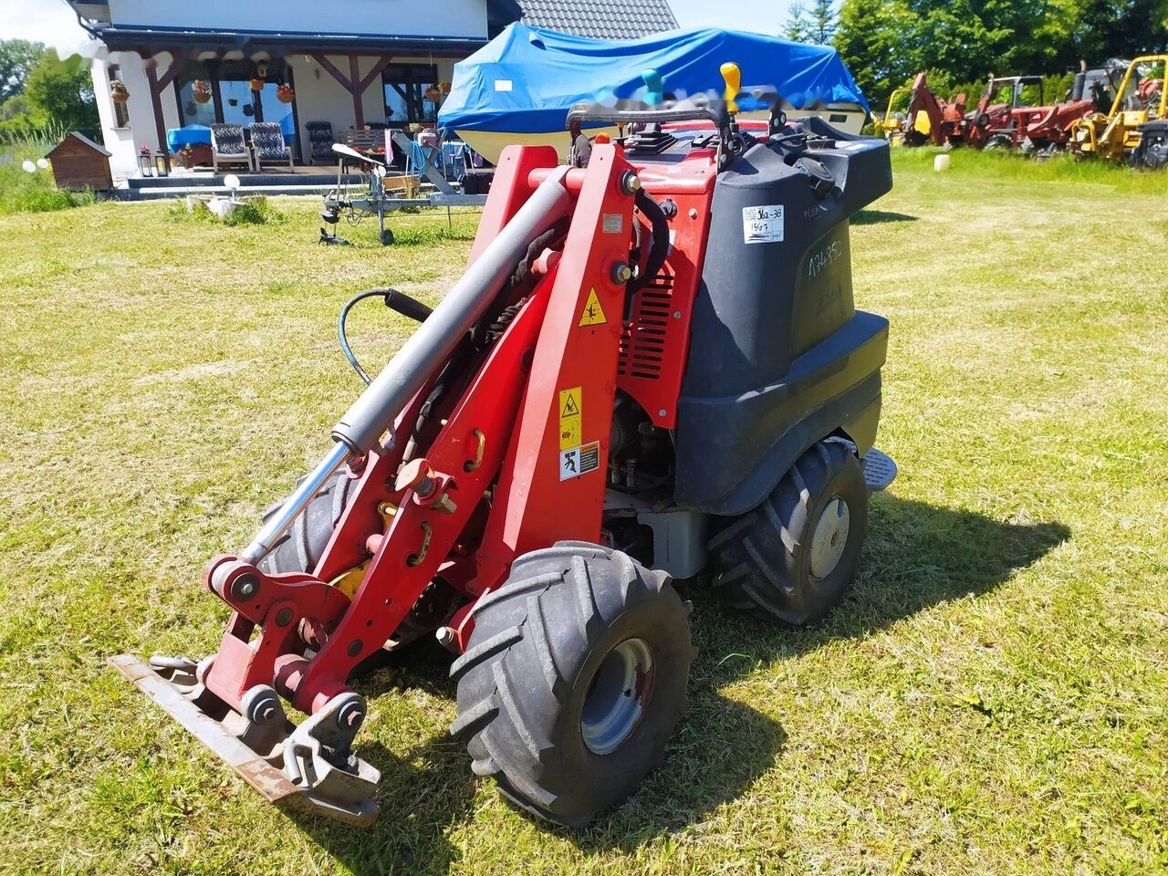Trencher Ditch-Witch Zahn R300: picture 11 Trencher Ditch-Witch Zahn R300: picture 11