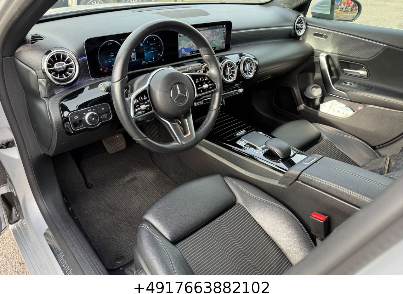 Sedan Mercedes-Benz A 200 Lim./LED/KAMERA/NAVI/SITZHZG.: picture 8 Sedan Mercedes-Benz A 200 Lim./LED/KAMERA/NAVI/SITZHZG.: picture 8
