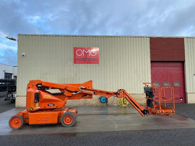 JLG E400 AJPN - Aerial platform: picture 1 JLG E400 AJPN - Aerial platform: picture 1