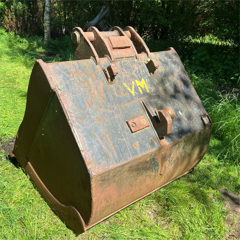 ABC 120 cm - Excavator bucket for Construction machinery: picture 4 ABC 120 cm - Excavator bucket for Construction machinery: picture 4