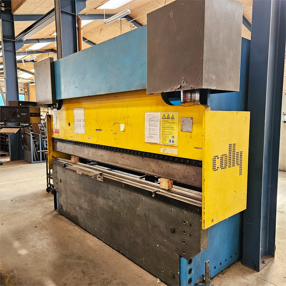 ABC 125/3 - Press brake: picture 1 ABC 125/3 - Press brake: picture 1