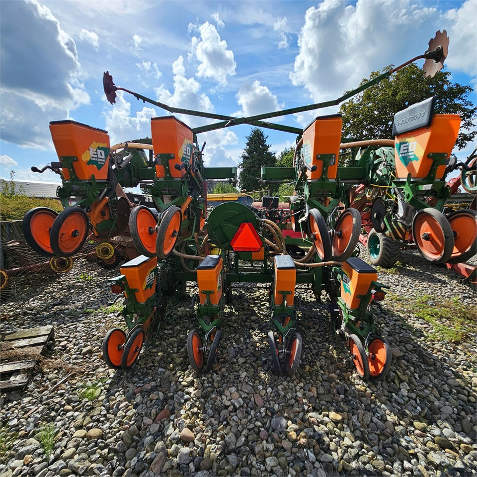 Amazone ED 601K - Sowing equipment: picture 2 Amazone ED 601K - Sowing equipment: picture 2