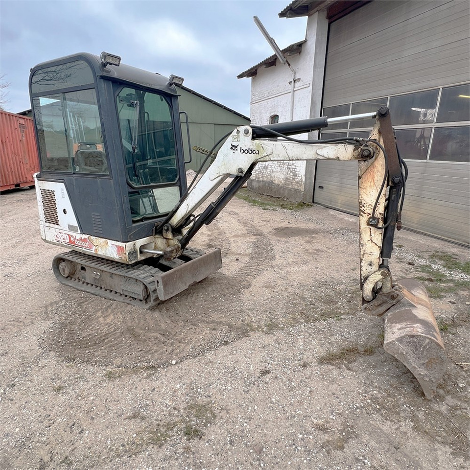 Mini excavator Bobcat 320: picture 10 Mini excavator Bobcat 320: picture 10