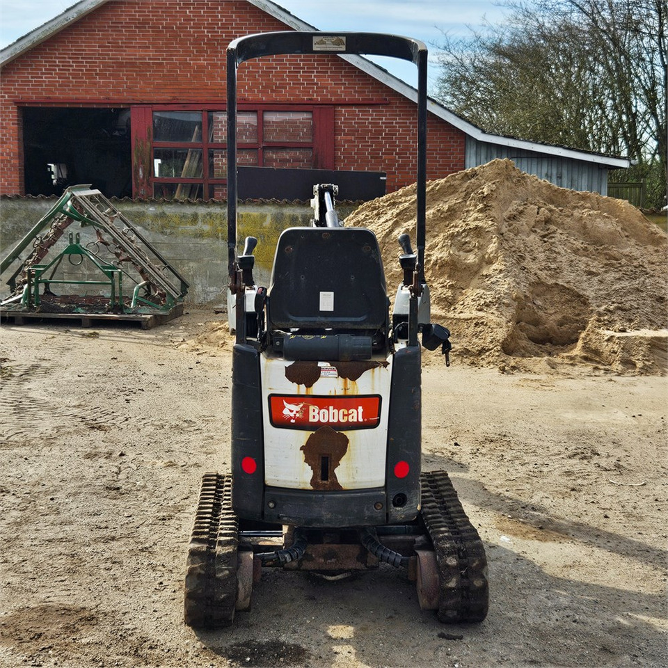 Bobcat E10 - Mini excavator: picture 4 Bobcat E10 - Mini excavator: picture 4