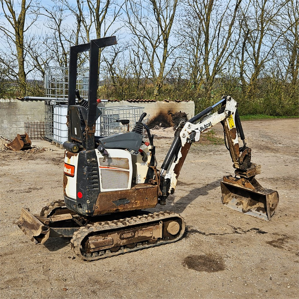 Bobcat E10 - Mini excavator: picture 5 Bobcat E10 - Mini excavator: picture 5