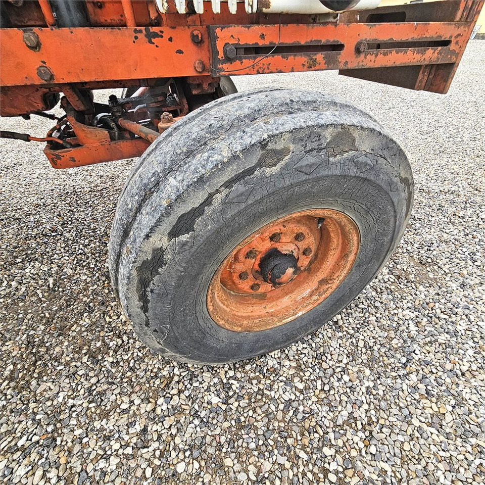Farm tractor Case 1270 Agri King: picture 29