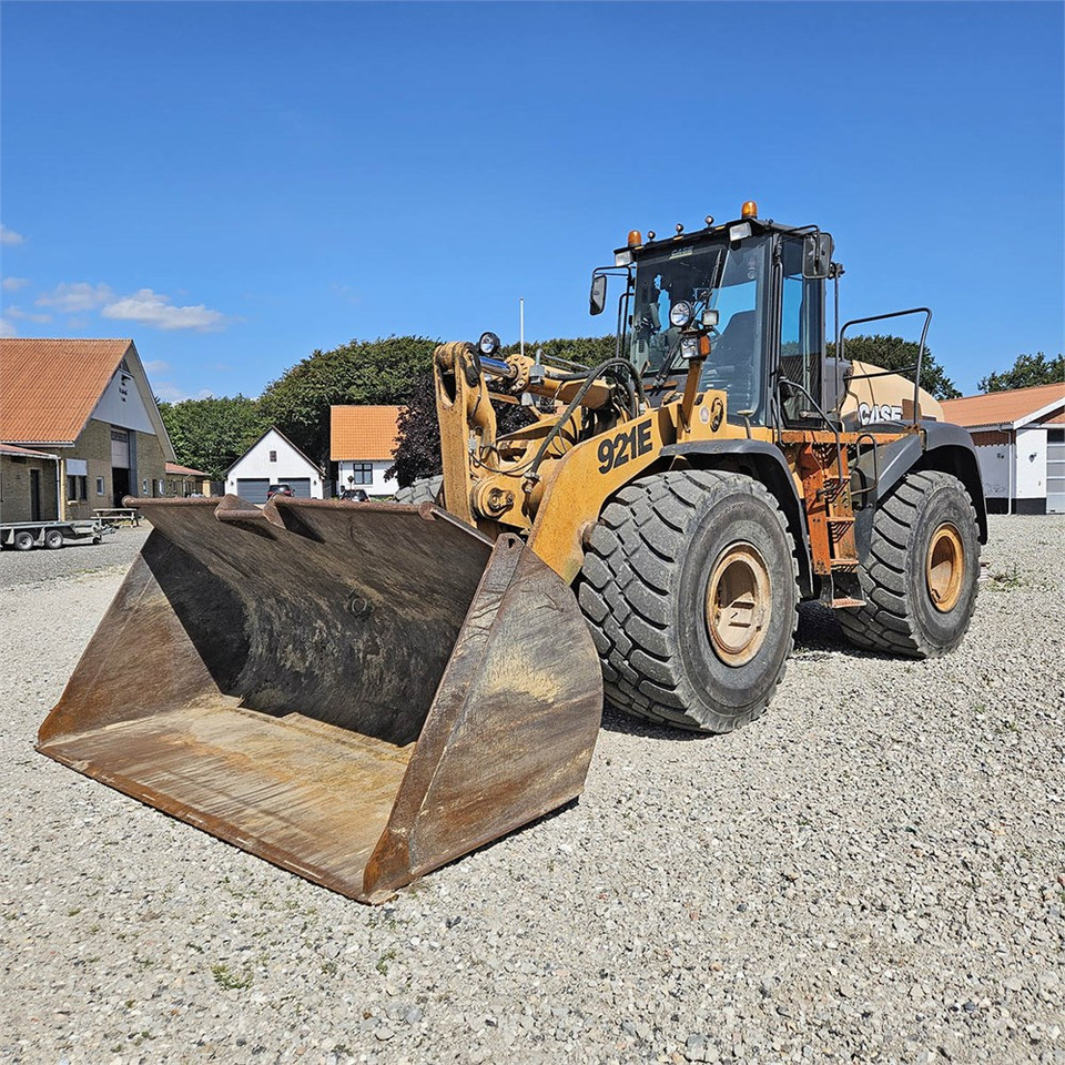 Case 921 E - Wheel loader: picture 3 Case 921 E - Wheel loader: picture 3