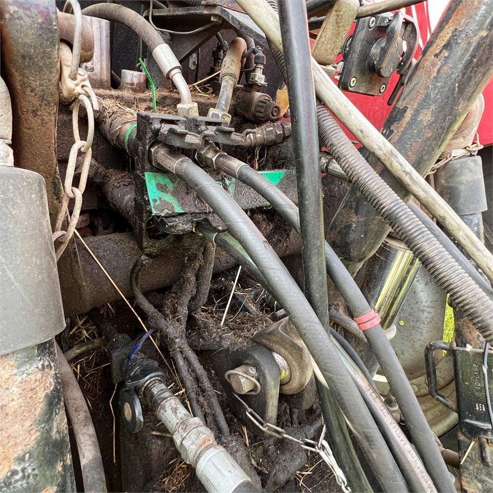 Farm tractor Case CS120: picture 32 Farm tractor Case CS120: picture 32