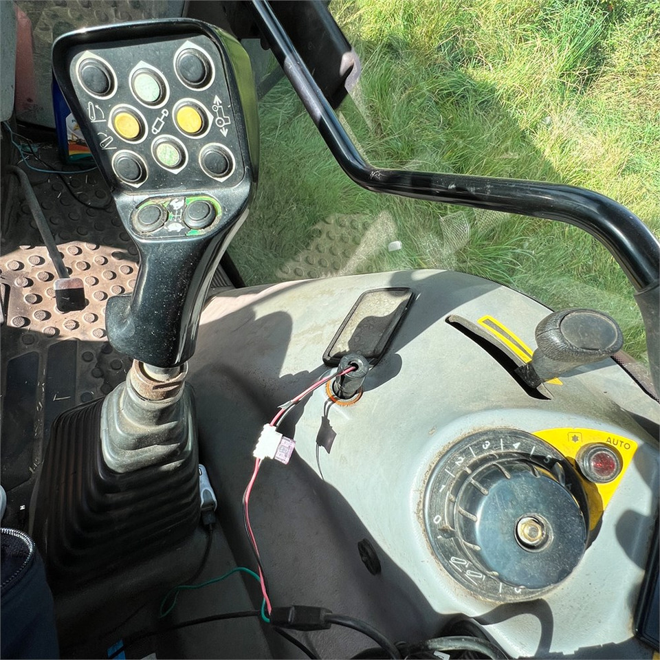 Farm tractor Case CS120: picture 11 Farm tractor Case CS120: picture 11