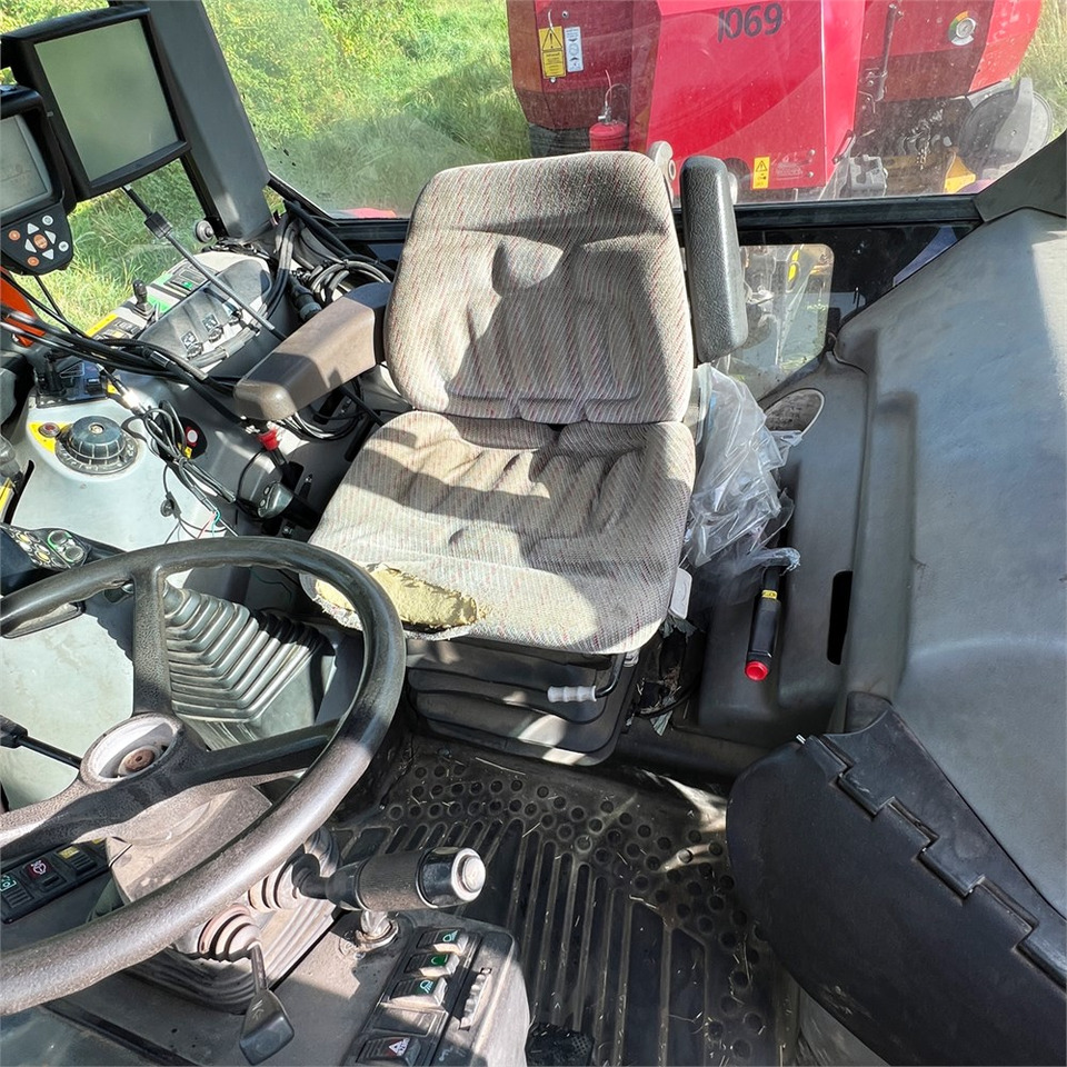 Farm tractor Case CS120: picture 10 Farm tractor Case CS120: picture 10